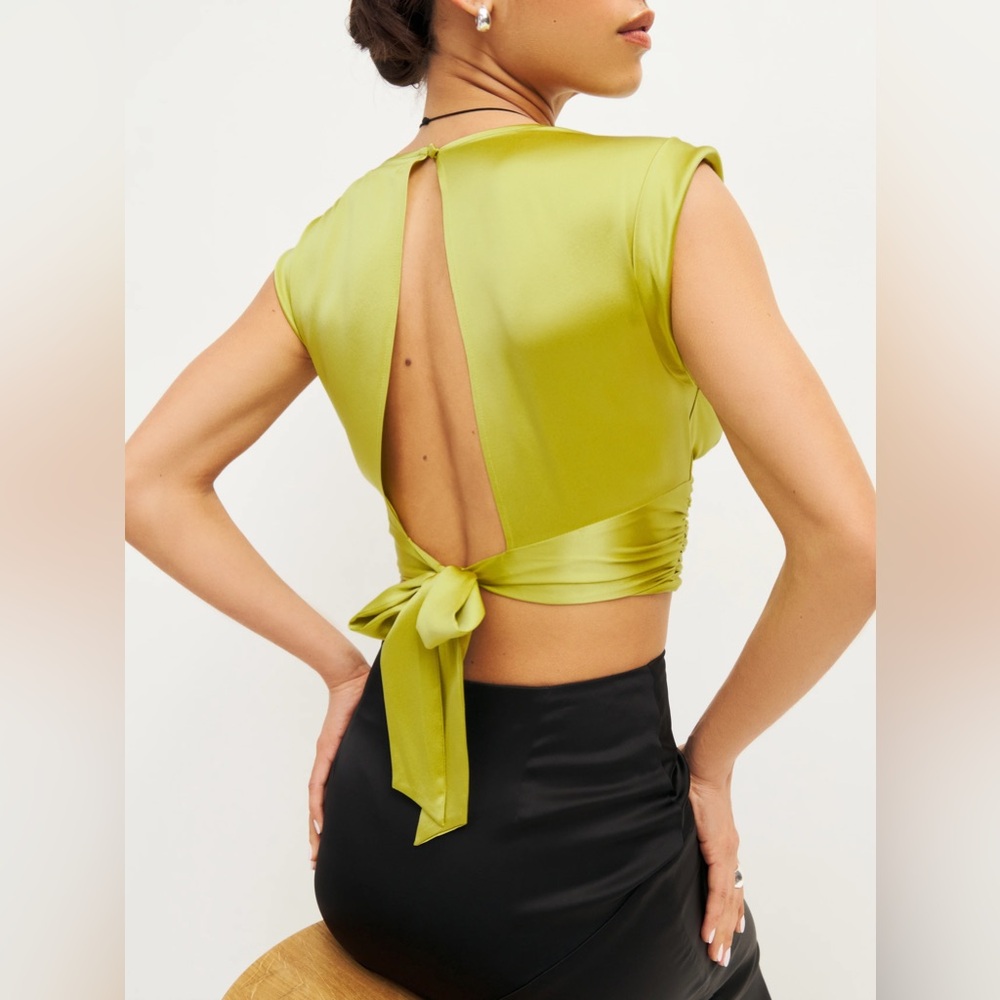 Reformation Orla Silk Top in Algae Bloom